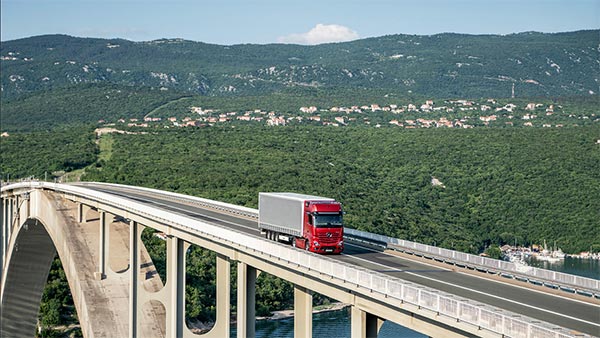 detalles actros